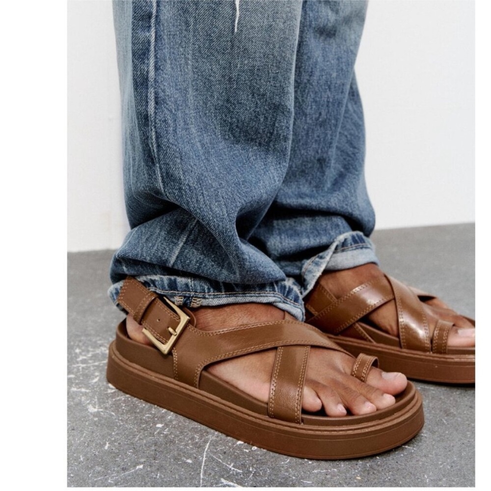 Zara cross strap sandals - Picture 2 of 6